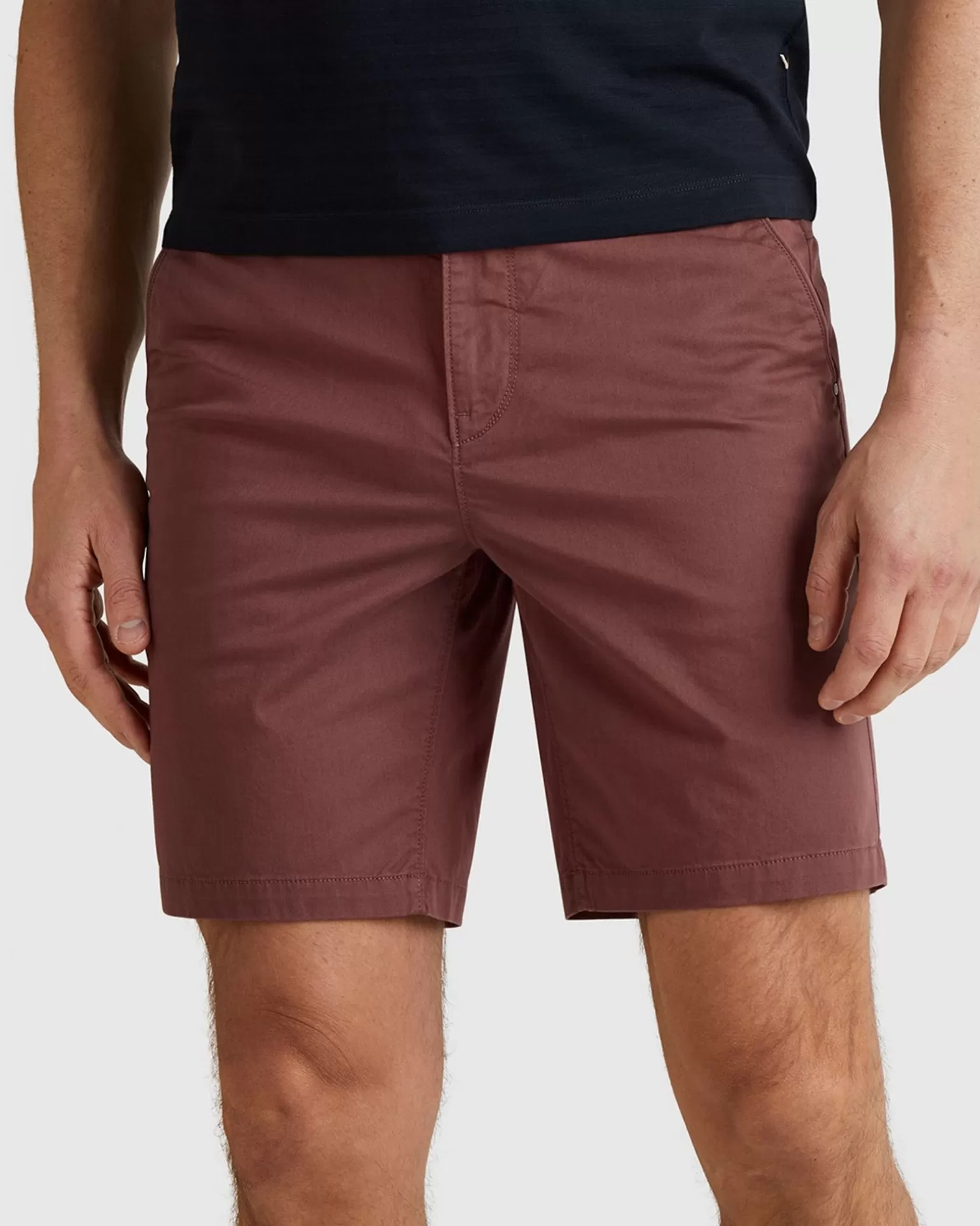 Short>Vanguard Shop