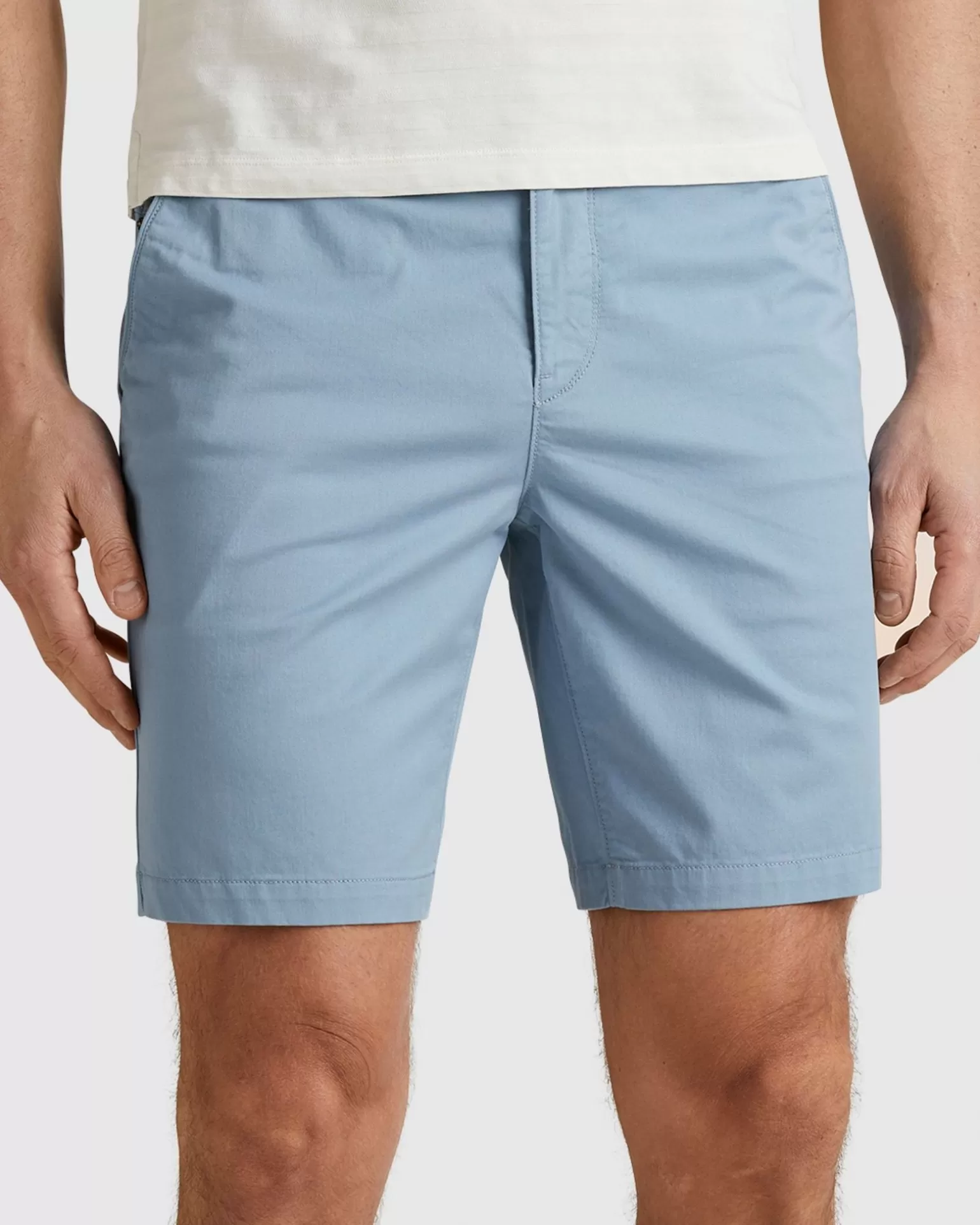 Short>Vanguard New