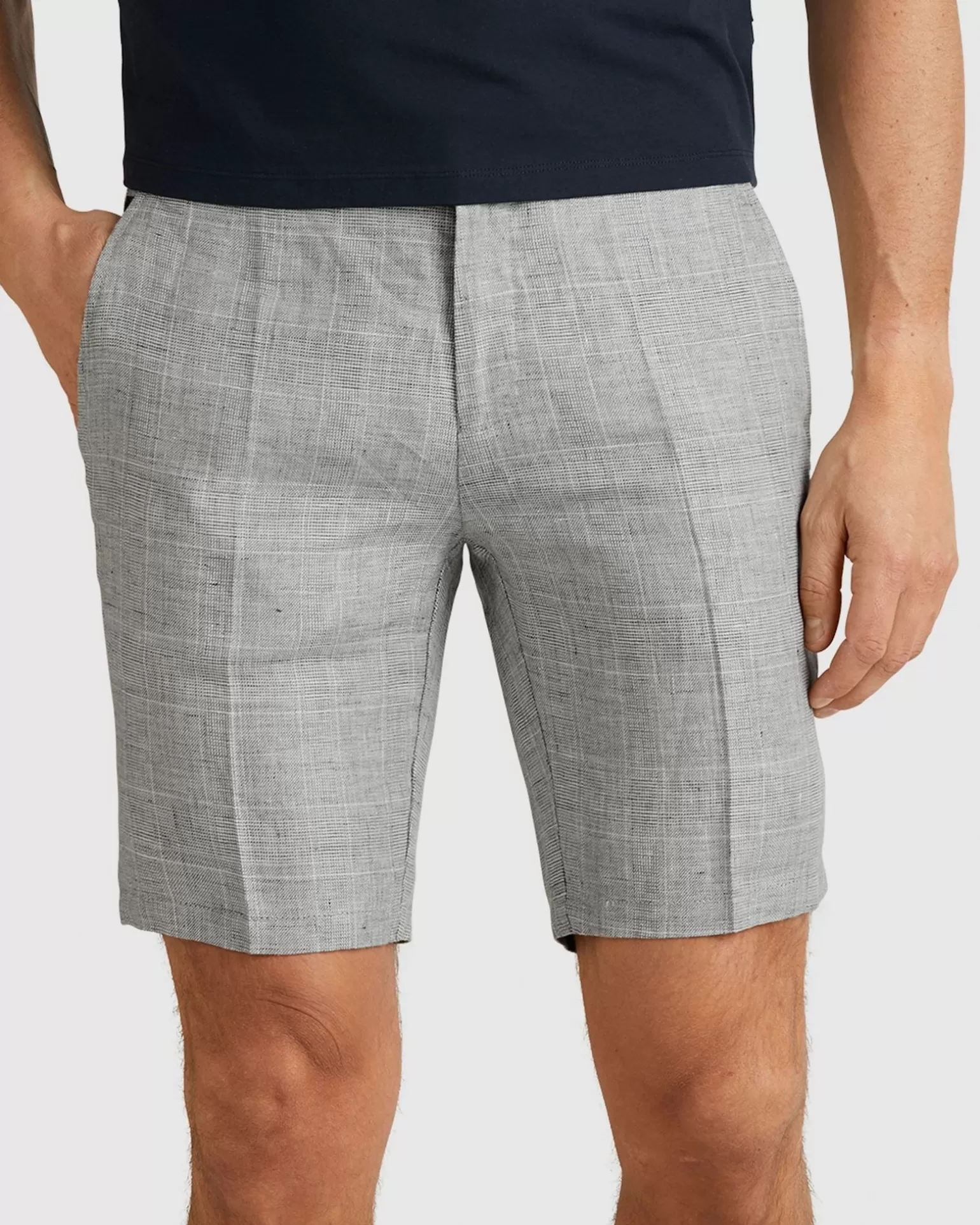 Short>Vanguard New